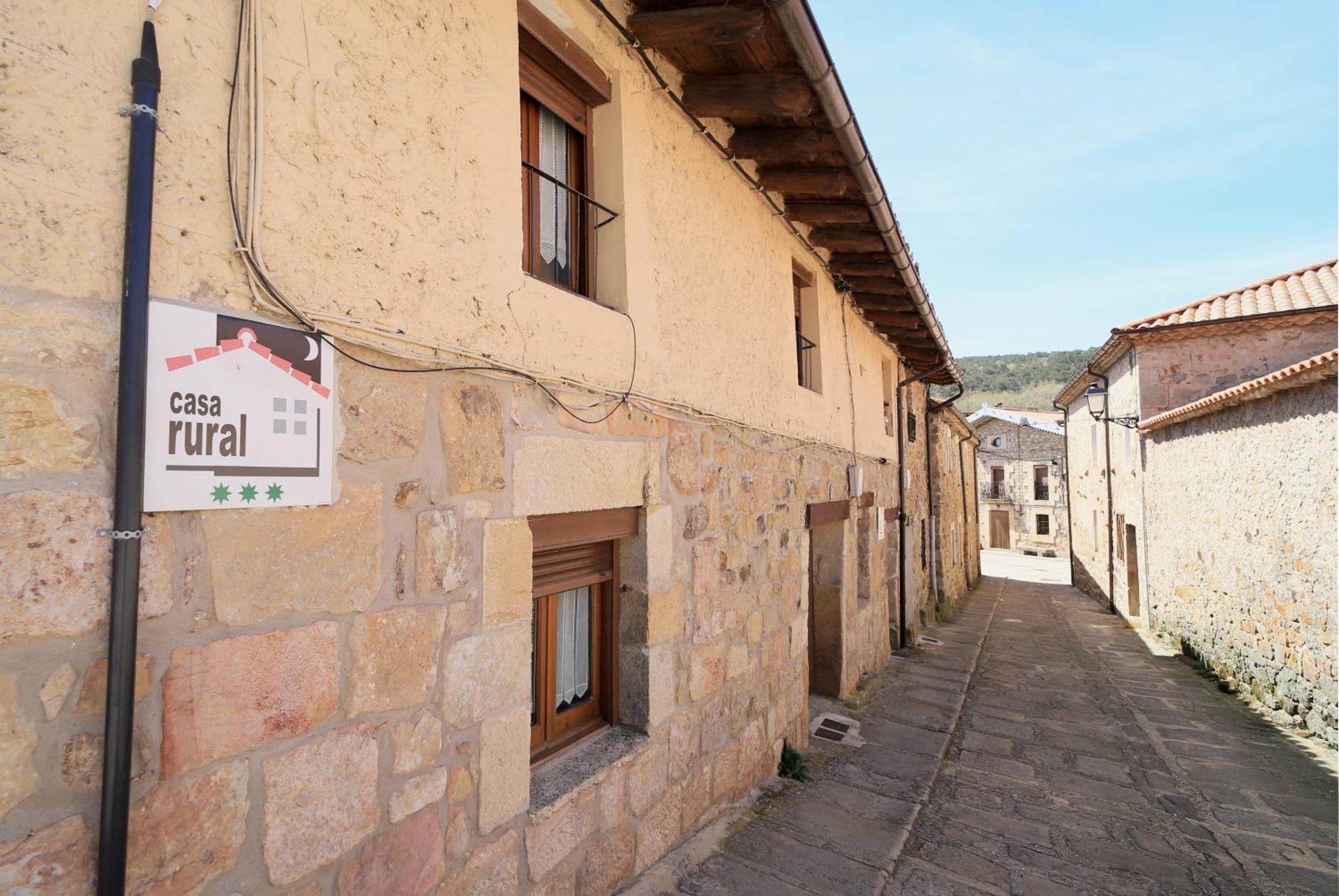 Gasthaus Piedra Andadera II Salduero Exterior foto